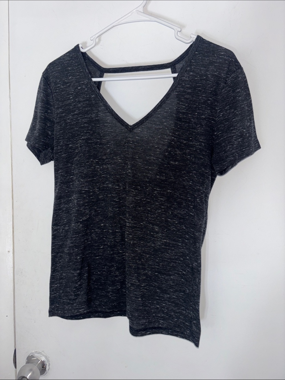 Versatile Black Heather V-Neck Short Sleeve Tee
